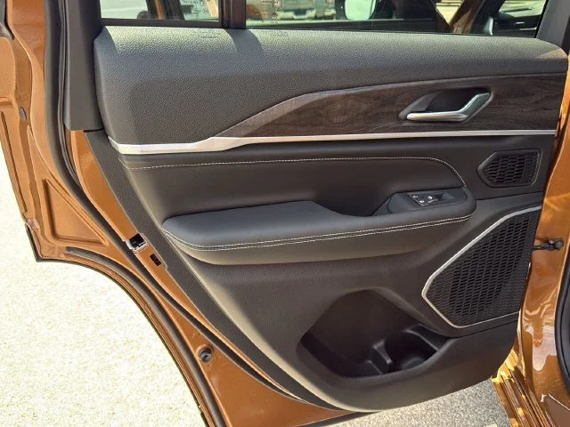 New 2026 Brown Jeep Limited Reserve image 20