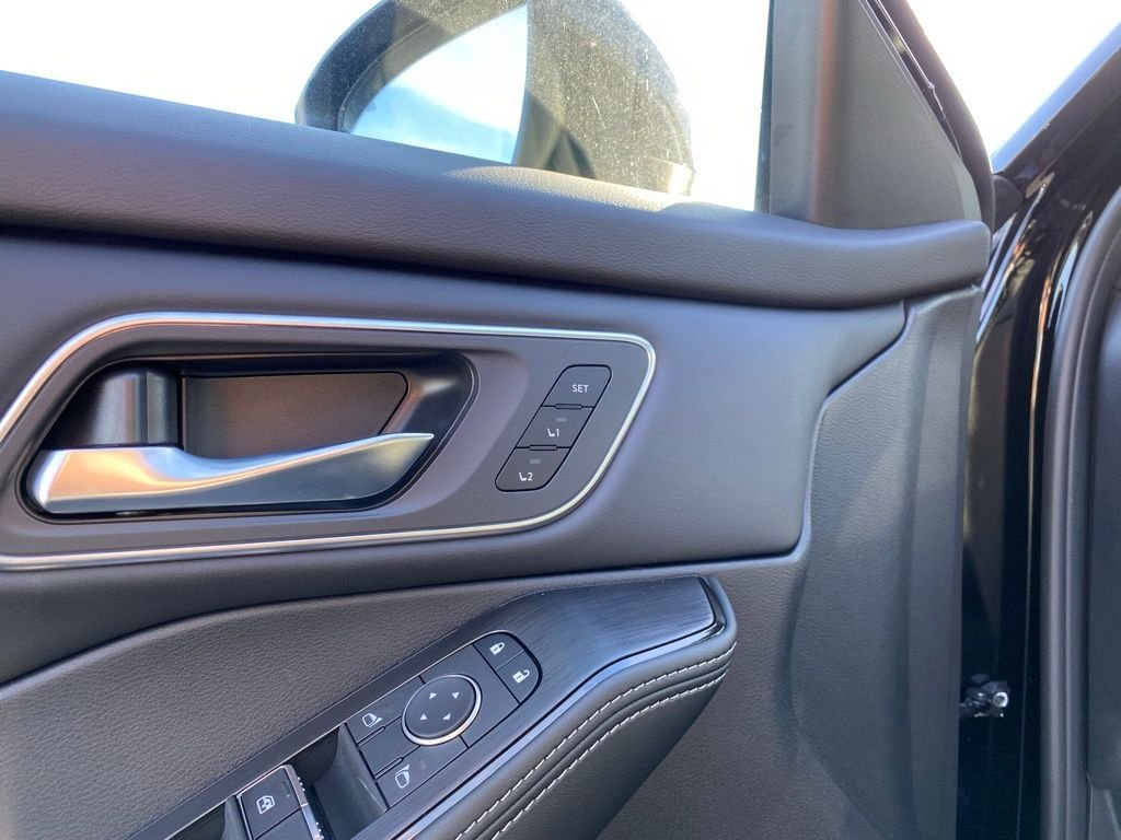 2026 Nissan Rogue Platinum - Photo 13