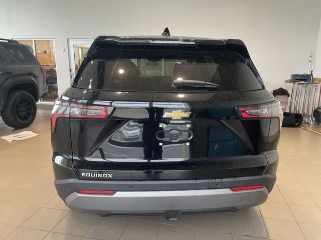 2025 Chevrolet Equinox LT - Photo 32