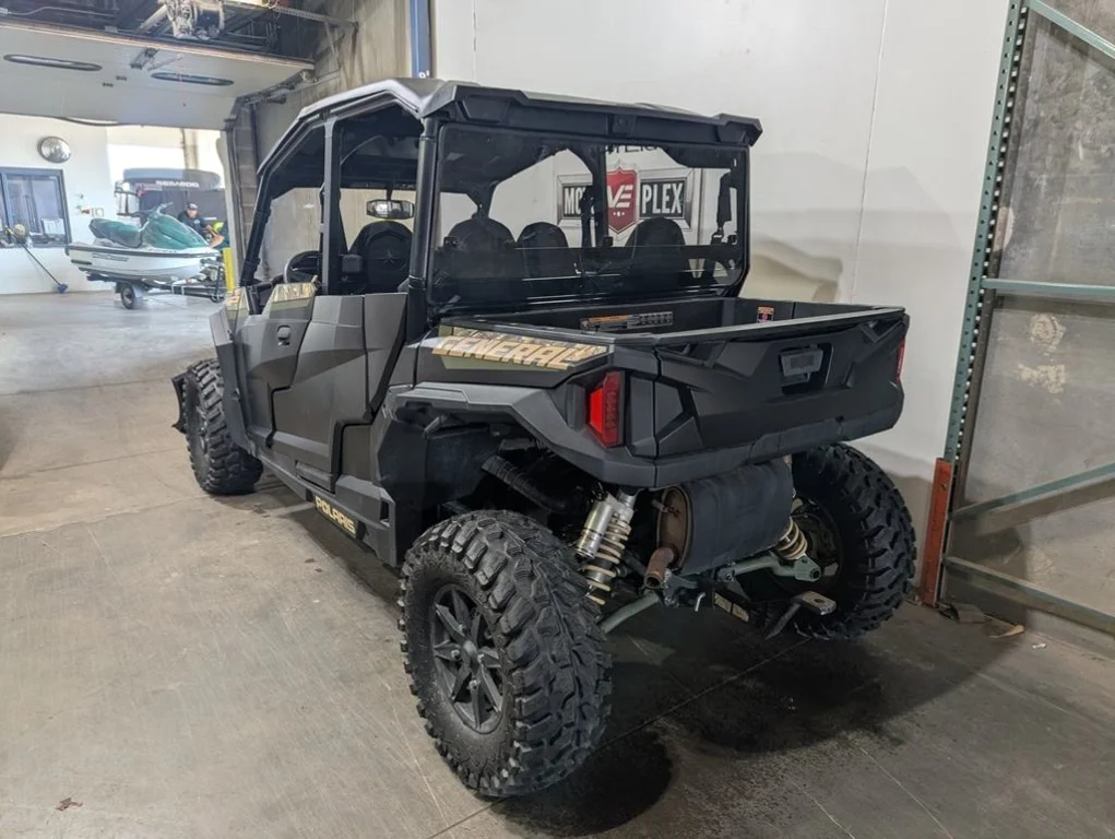Used 2022 BLACK Polaris  image 3