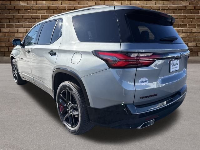 2023 Chevrolet Traverse Premier photo 3