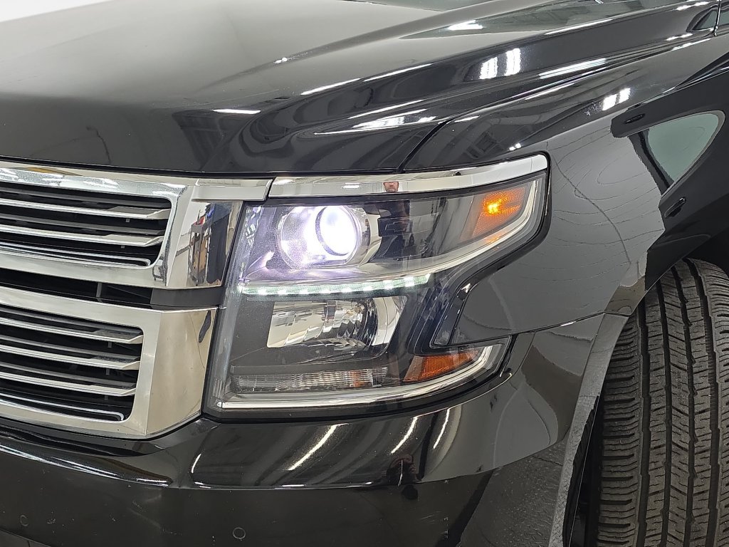 Used 2020 Black Chevrolet Premier image 31