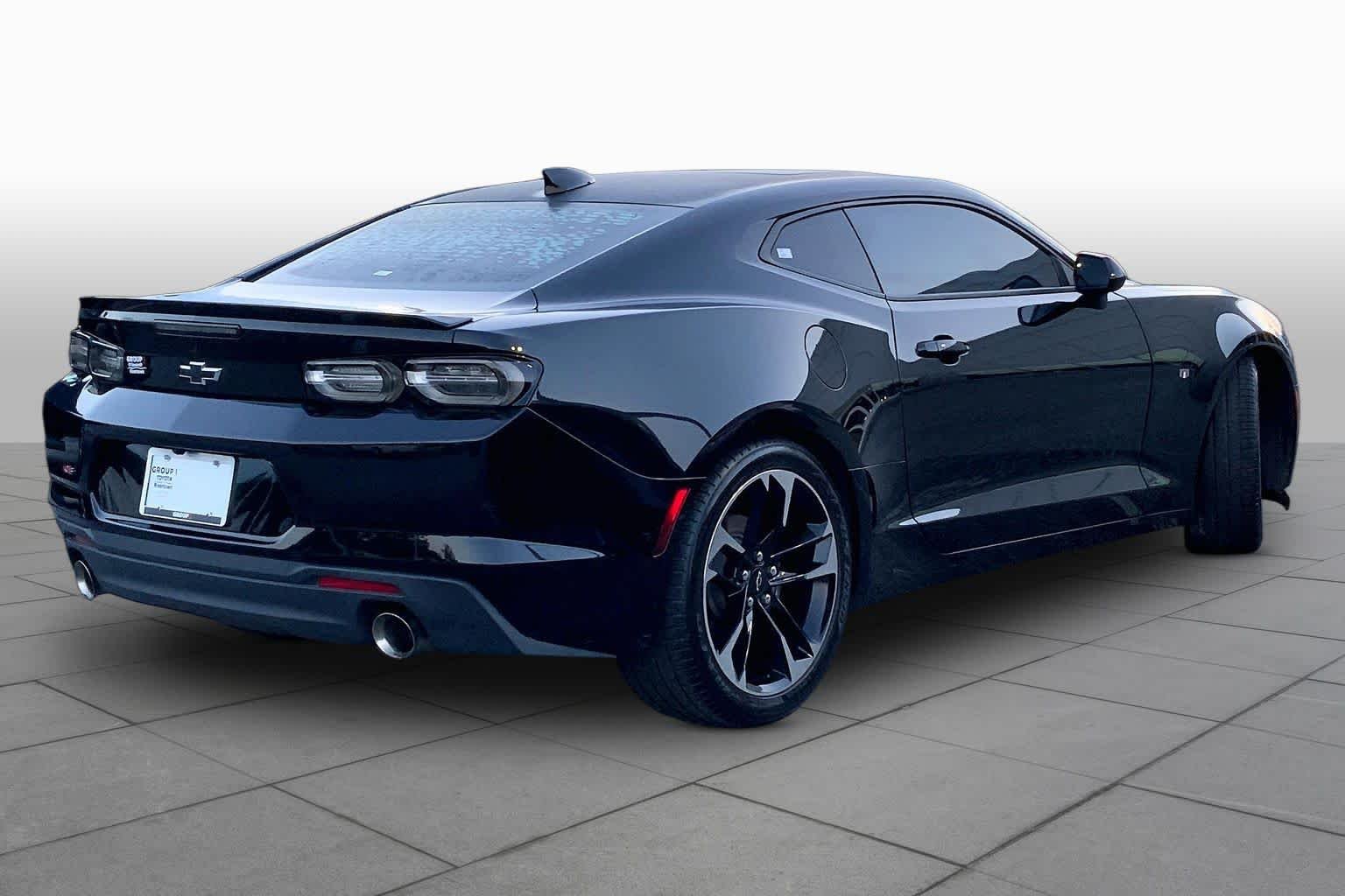 Used 2020 Black Chevrolet 1LT image 12