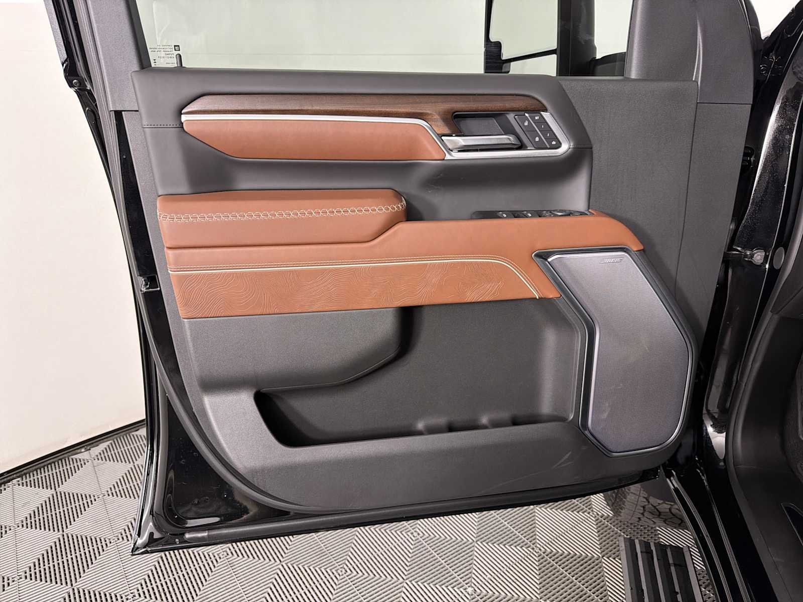 2026 GMC Sierra 2500HD Denali Ultimate - Photo 8