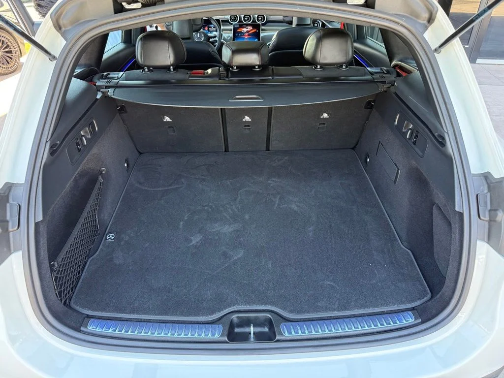 Used 2024  Mercedes-Benz GLC 43 AMG® image 19