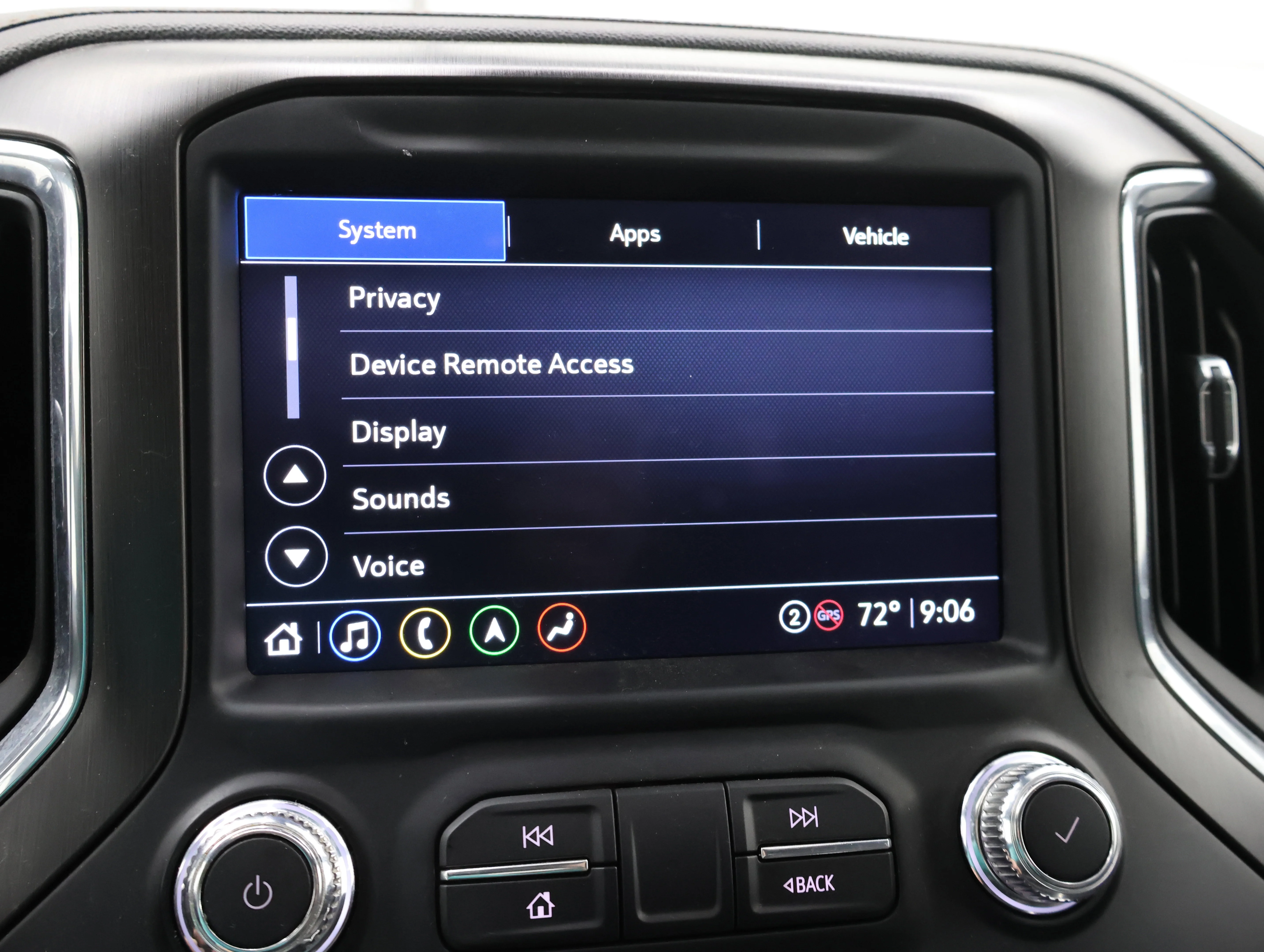 Used 2022 Summit White GMC AT4 image 62