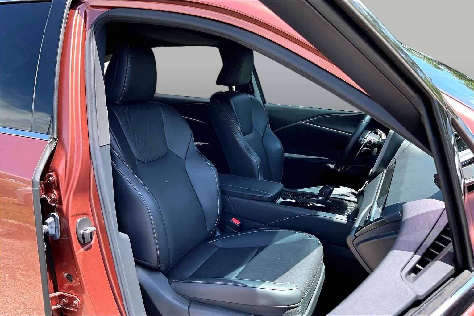 Used 2023 Copper Crest Lexus Premium Plus image 9