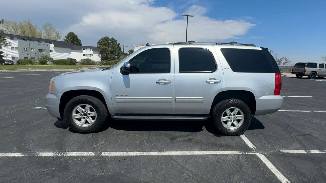 2012 Gmc Yukon SLT photo 4