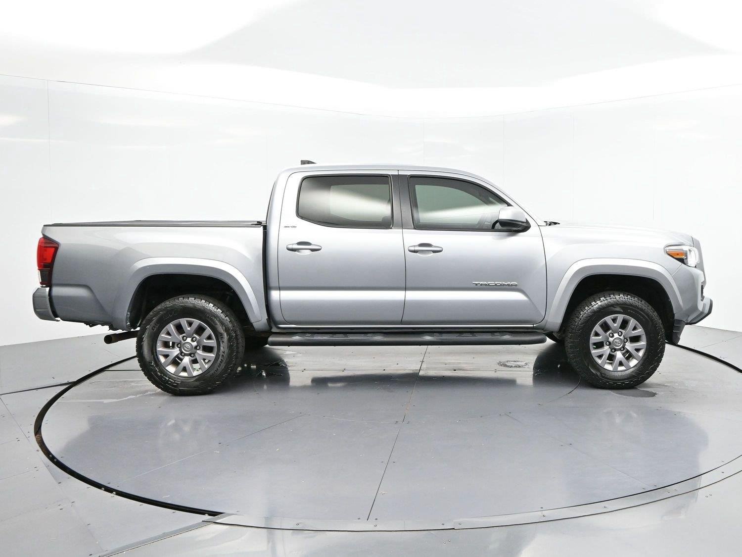 Used 2019 Silver Sky Metallic Toyota SR image 8
