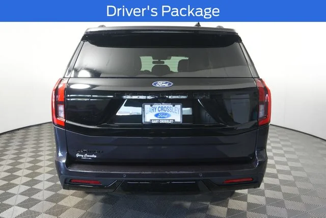 New 2027 Dark Matter Gray Metallic Ford Platinum image 4