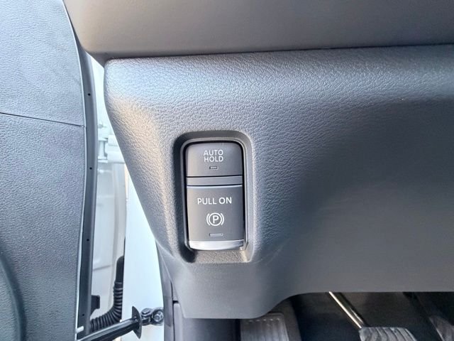 2026 Nissan Armada SV - Photo 19