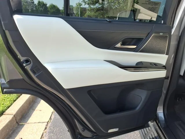 New 2026 Manganese Luster Lexus LUXURY image 17