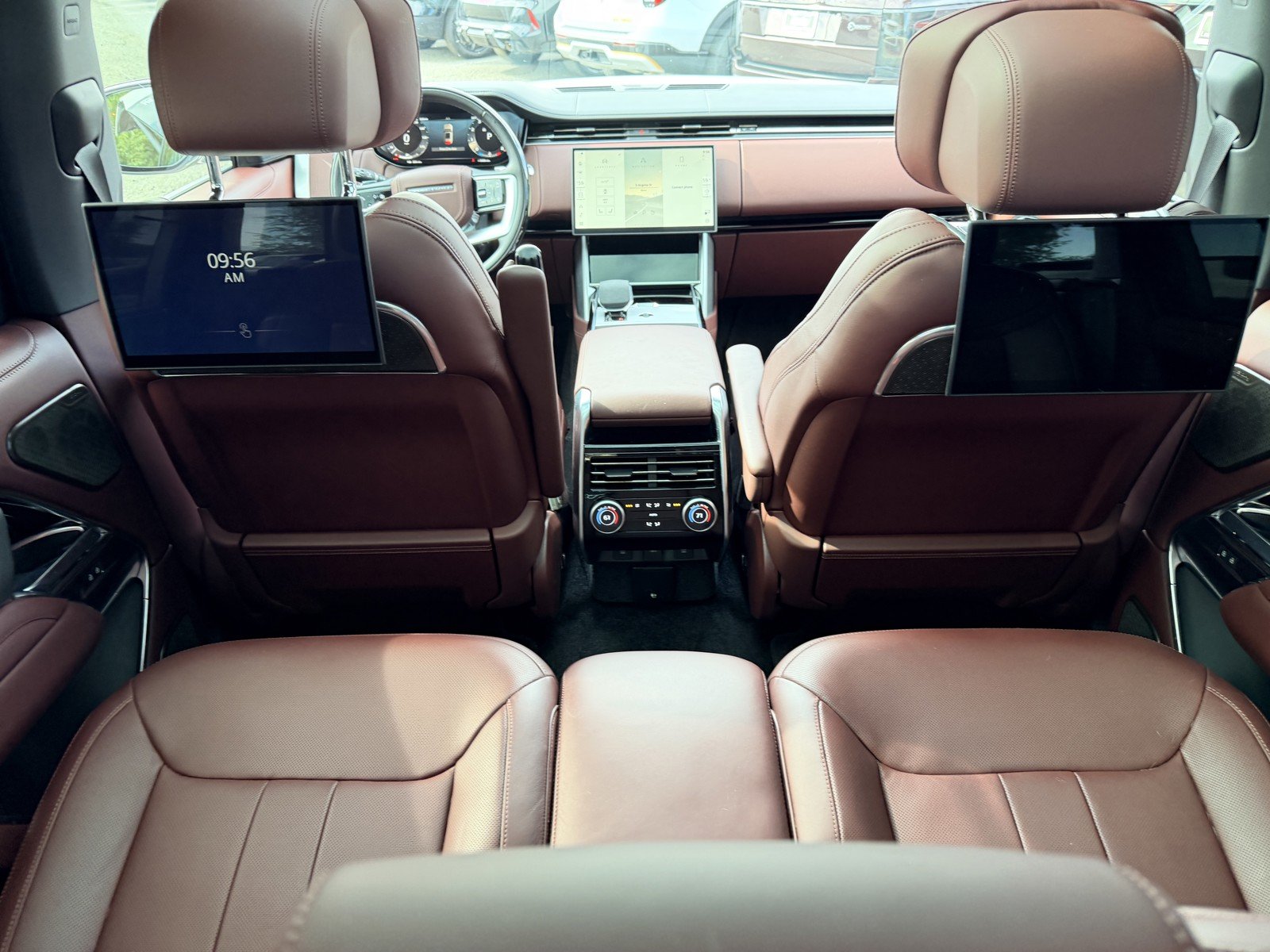 Used 2025 Fuji White Land Rover Autobiography image 25