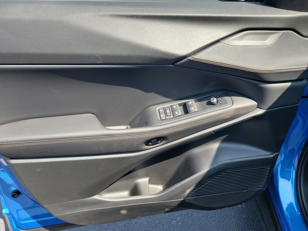 New 2026 Hydro Blue Pearlcoat Jeep Limited image 23