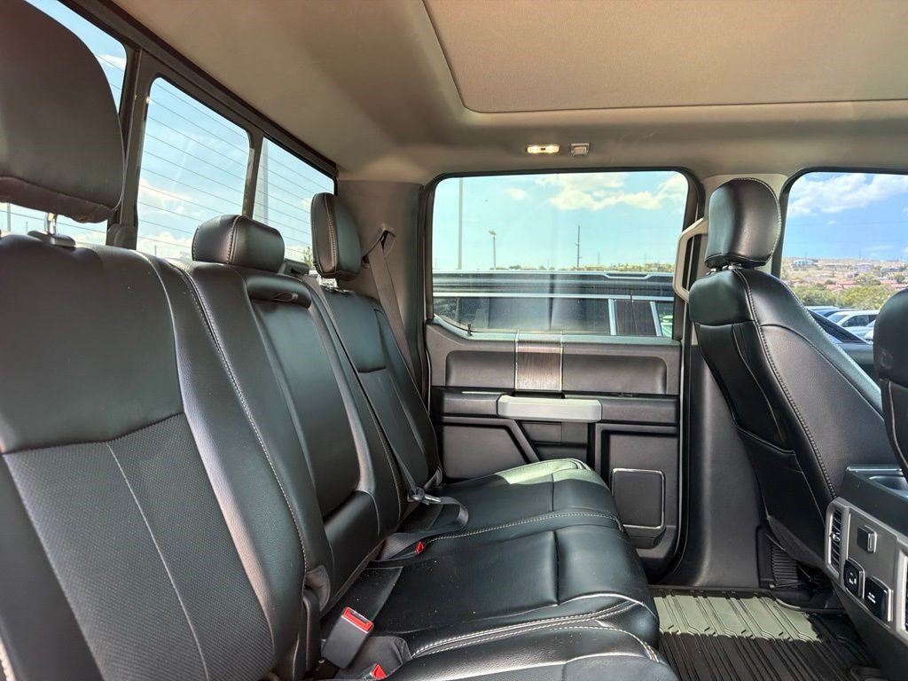 Used 2020 Magnetic Metallic Ford LARIAT image 4