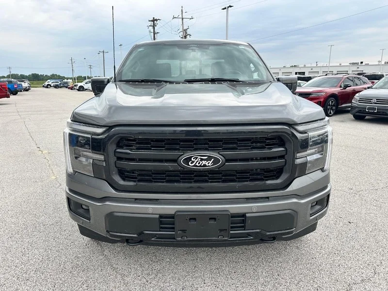 Used 2026 Carbonized Gray Metallic Ford LARIAT 4WD SuperCrew 5.5
