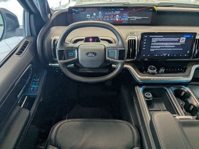 New 2026 Space Silver Metallic Ford MAX Platinum® image 16