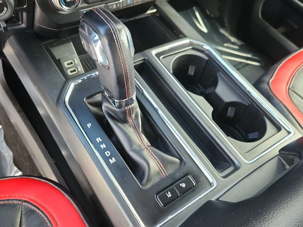 Used 2018 Gray Ford Lariat image 24