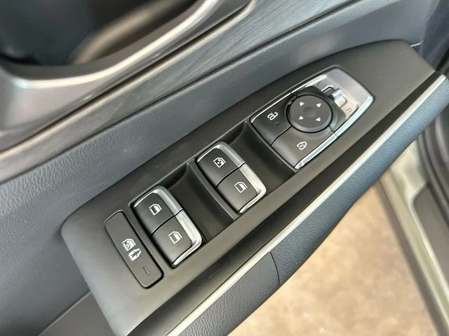 New 2026 Jungle Green Kia X-Line EX AWD image 17