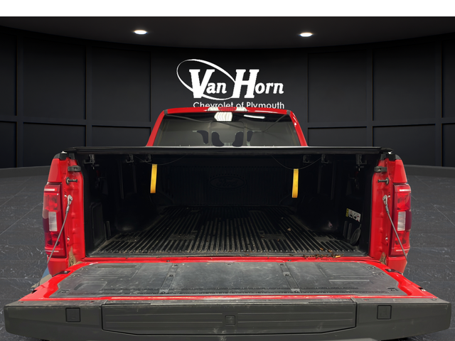 Used 2022 Race Red Ford XLT image 31