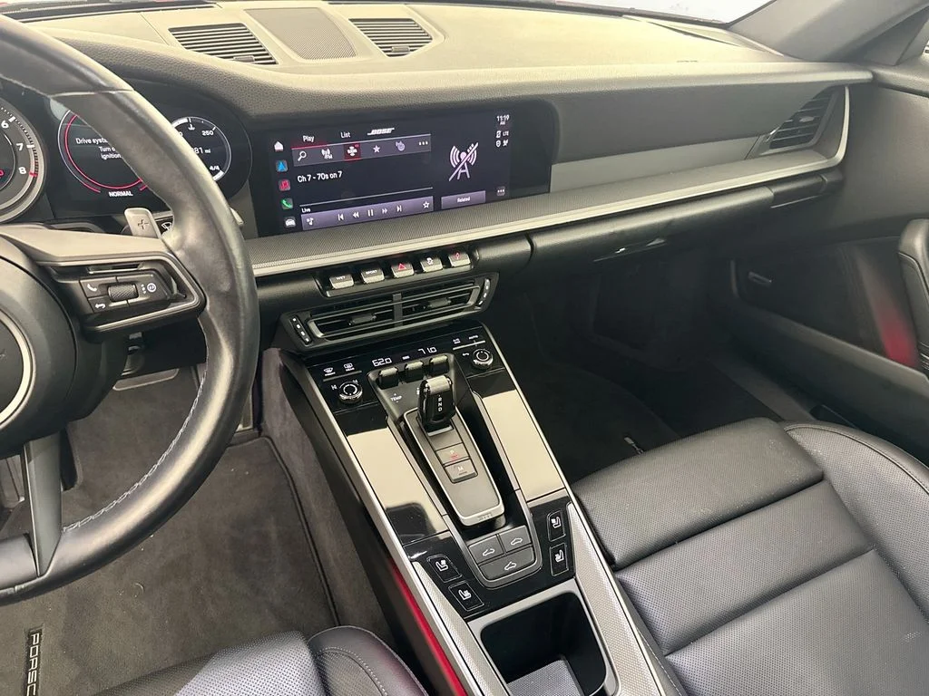 2024 Porsche 911 T - Photo 25