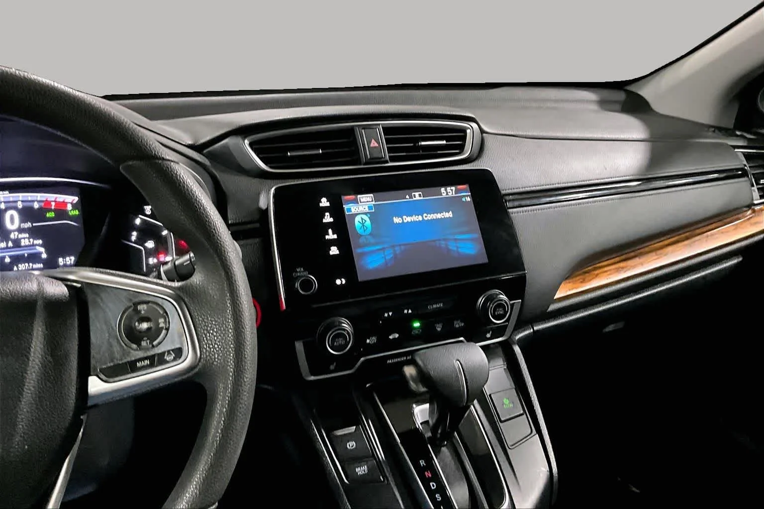 Used 2018 Modern Steel Metallic Honda EX image 7