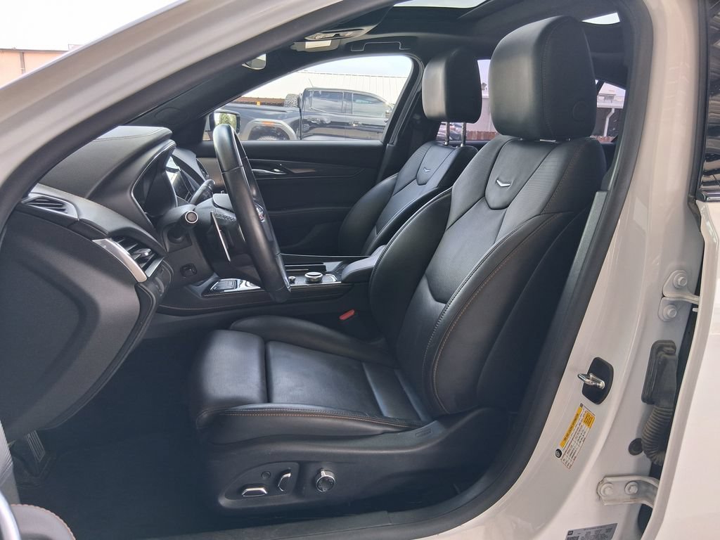 Used 2024 Summit White Cadillac V-Series image 18