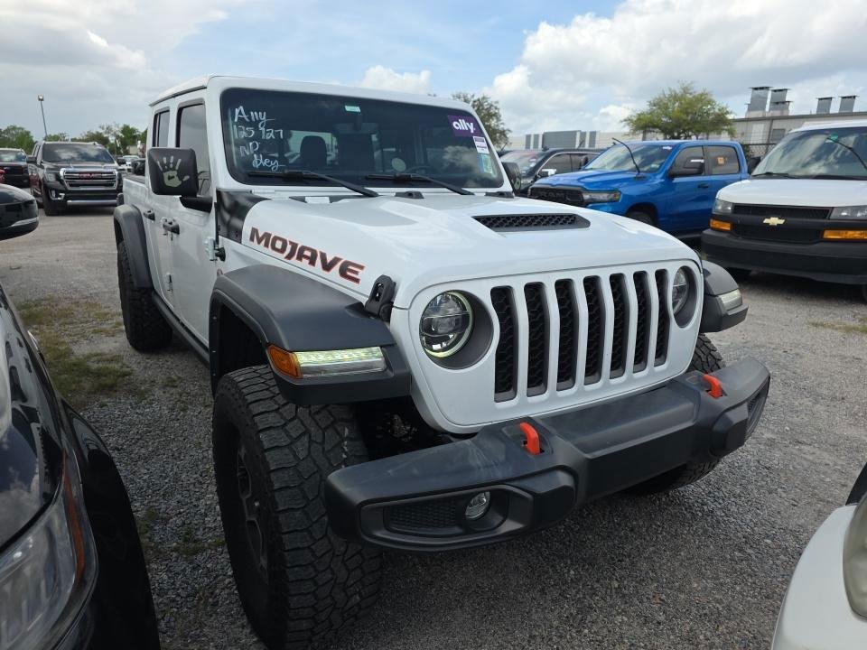 Used 2022 Bright White Clearcoat Jeep Mojave image 2