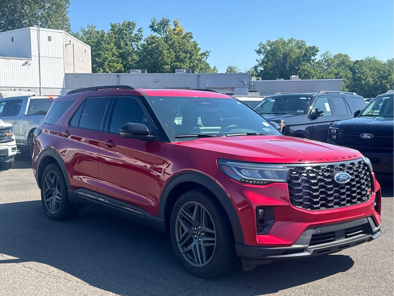 Used 2025 Rapid Red Metallic Tinted Clearcoat Ford ST image 6