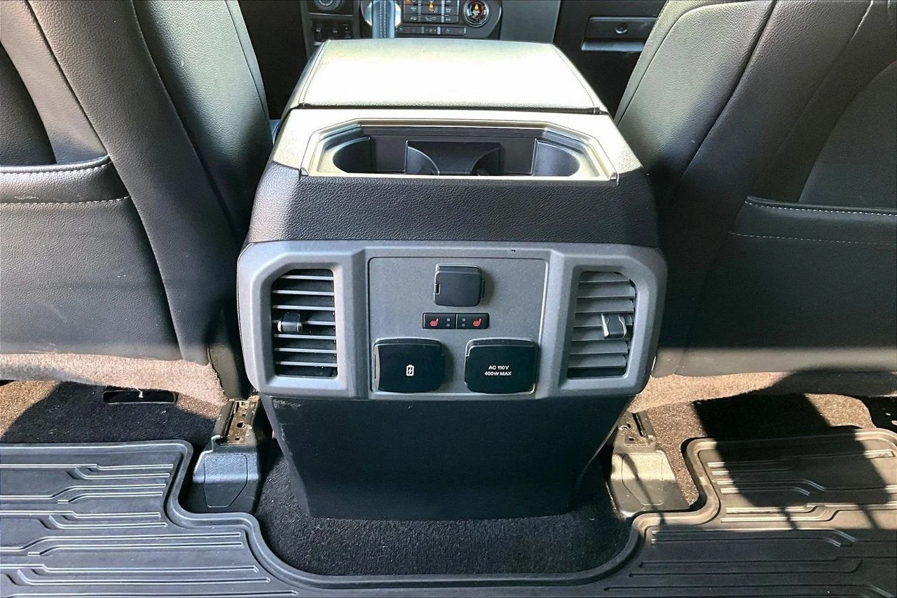 Used 2018 White Ford Raptor image 17