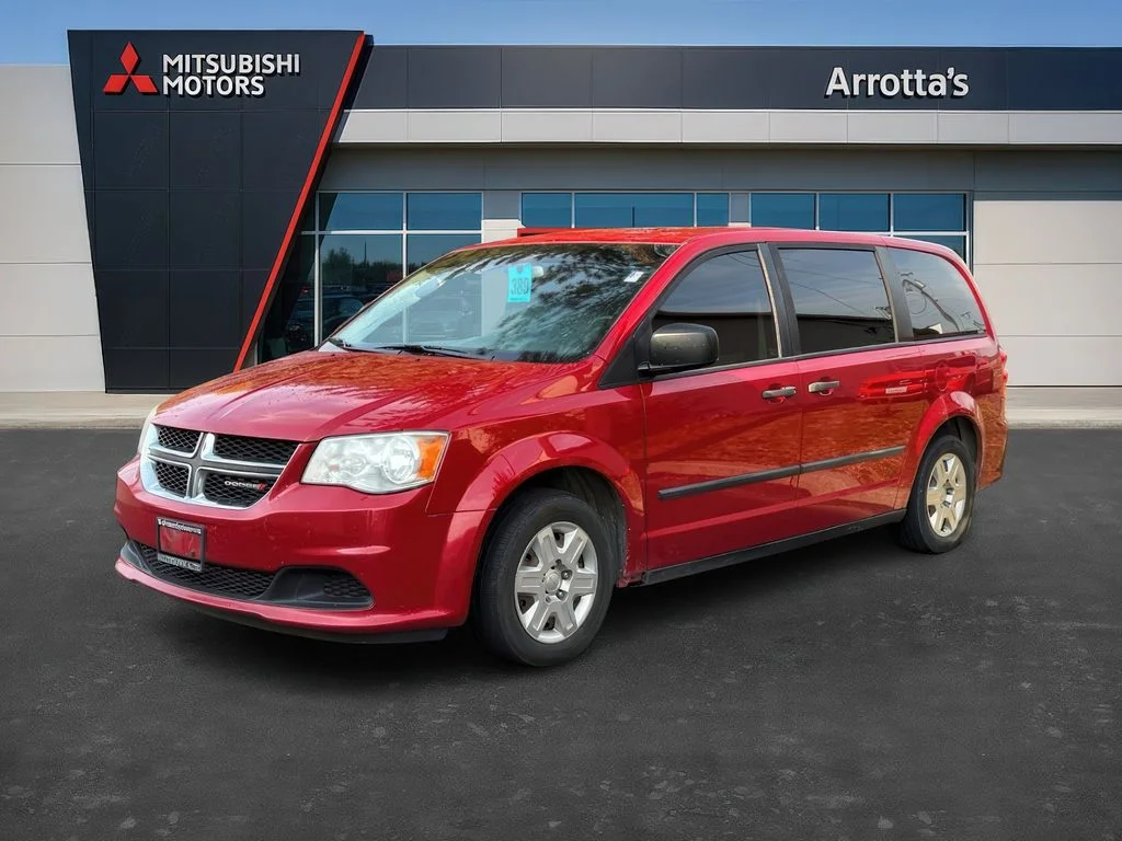 2013 Dodge Grand Caravan American Value Package's photo