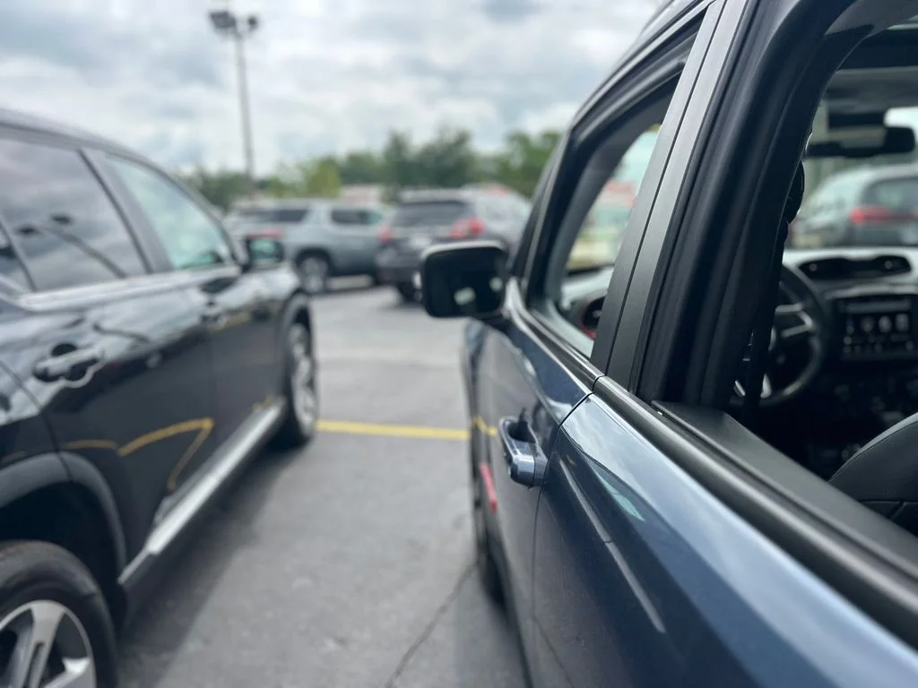 Used 2021 Blue Jeep Trailhawk image 36