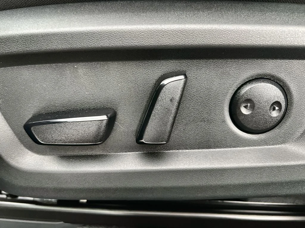 New 2026 Gun Metallic Nissan SV image 14