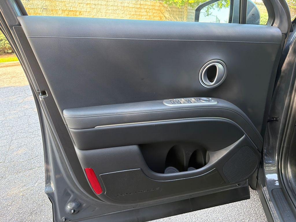 New 2026 Gray Hyundai Blue SEL 7P image 10
