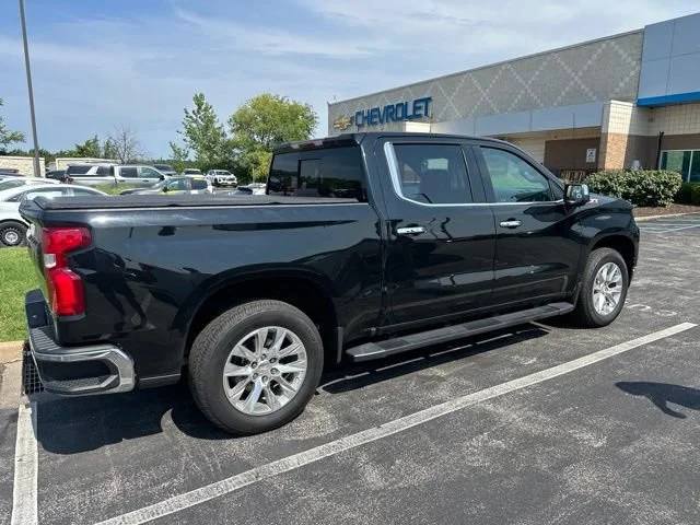 Used 2021 BLACK Chevrolet LTZ image 4