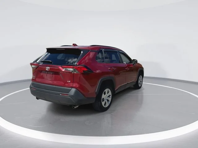 Used 2020 Red Toyota LE image 10
