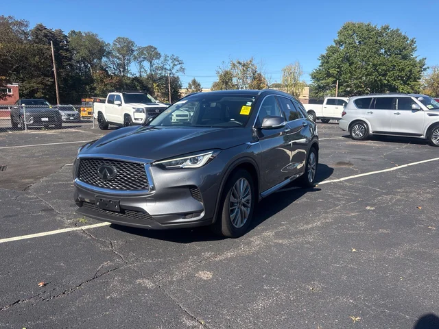 2023 INFINITI QX50 LUXE