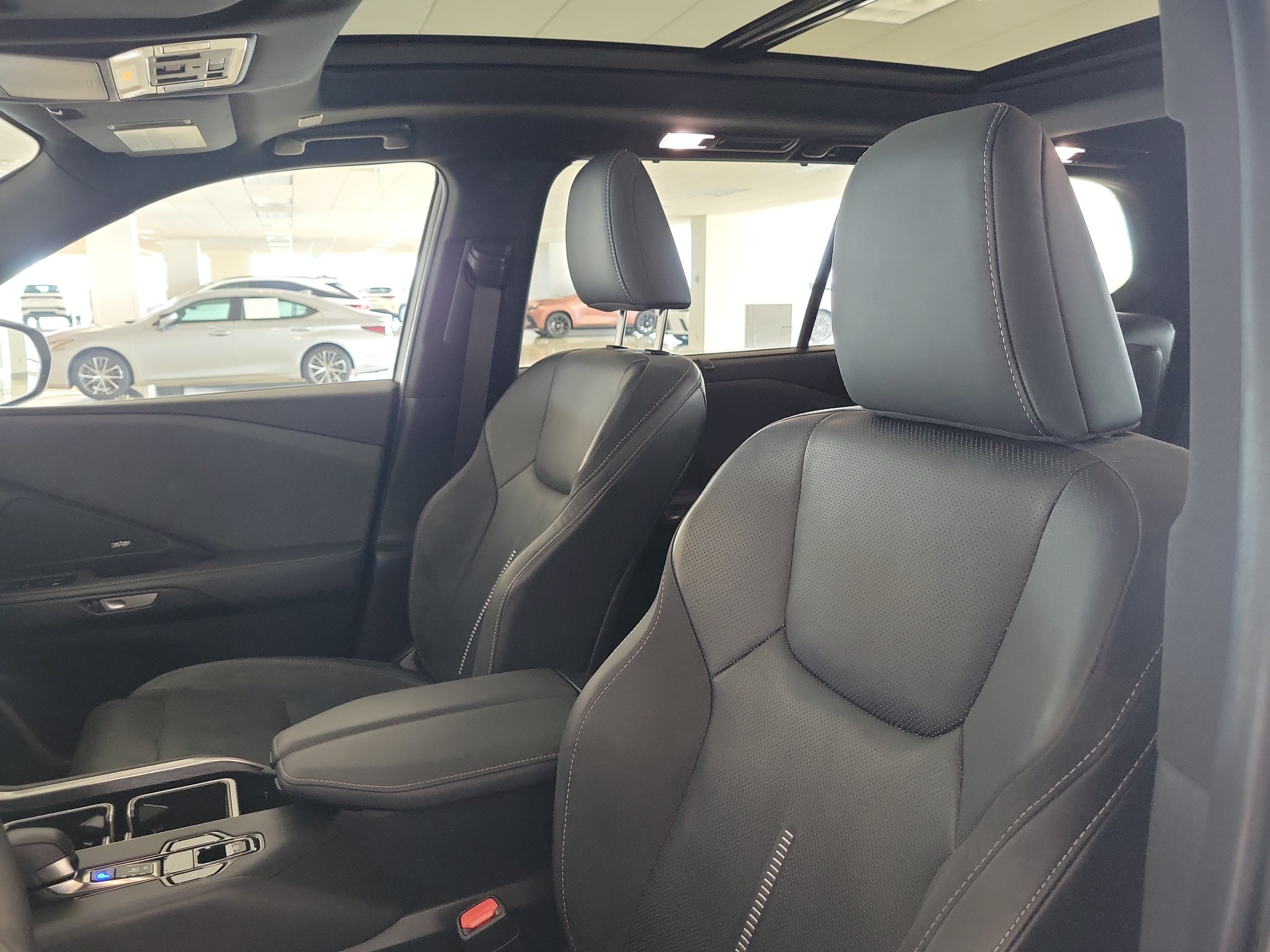 Certified Used 2024 Wind Chill Pearl Lexus TX 350 Luxury image 25