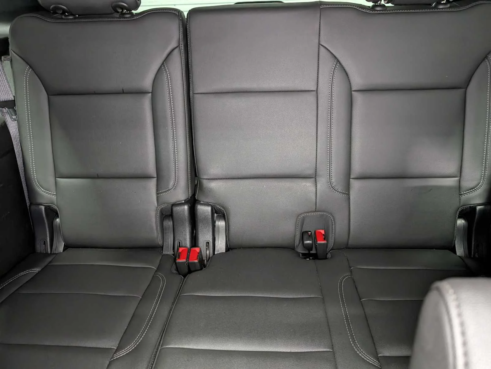 Used 2022 Summit White Chevrolet Z71 image 25