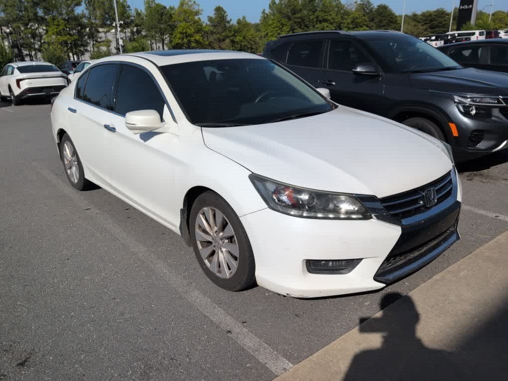 Used 2014 White Honda EX-L image 3