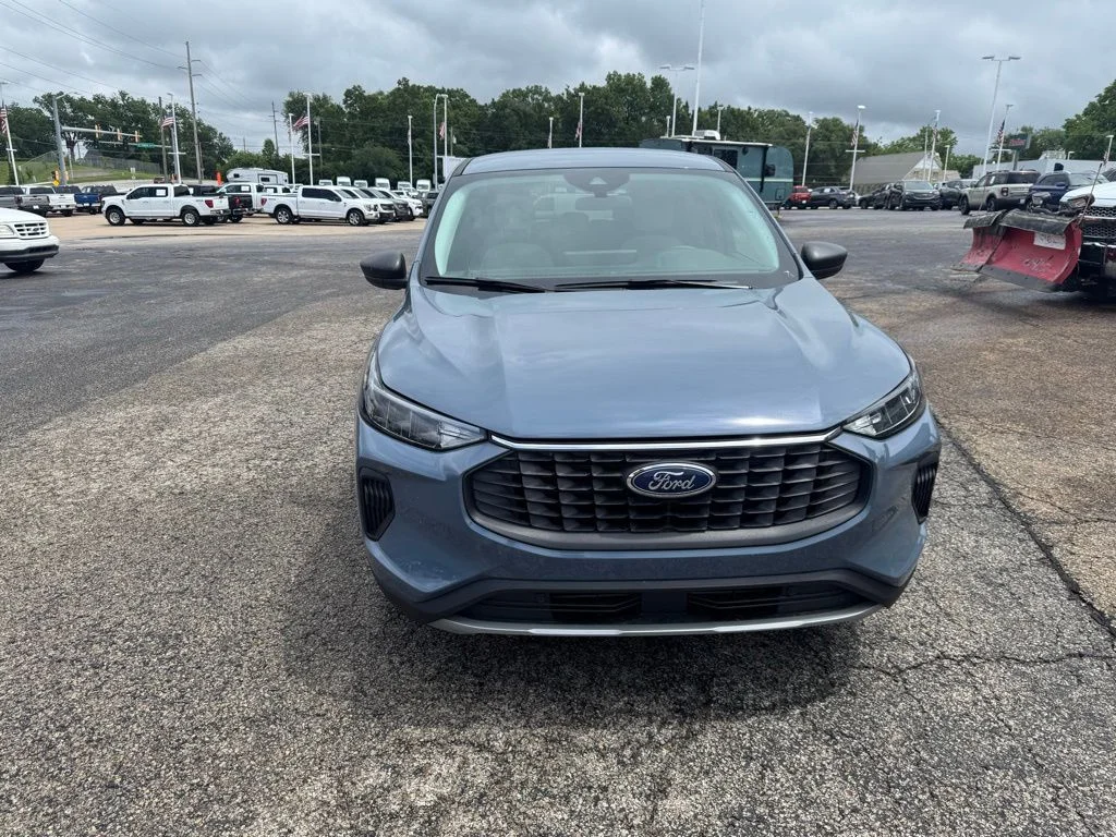 Used 2025 Ford Escape Active with VIN 1FMCU0GN1SUA08473 for sale in Kansas City