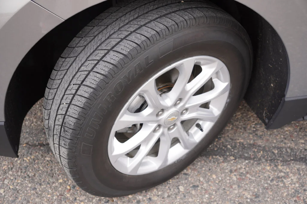 Certified Used 2018 Pepperdust Metallic Chevrolet LT image 13