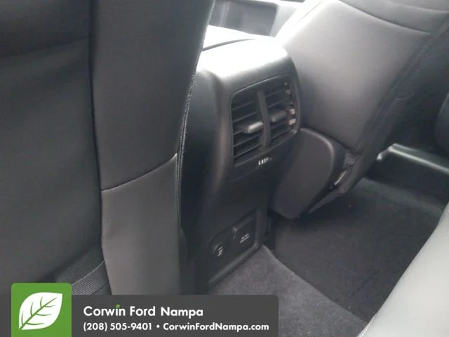 New 2026 Carbonized Gray Metallic Ford Big Bend image 27