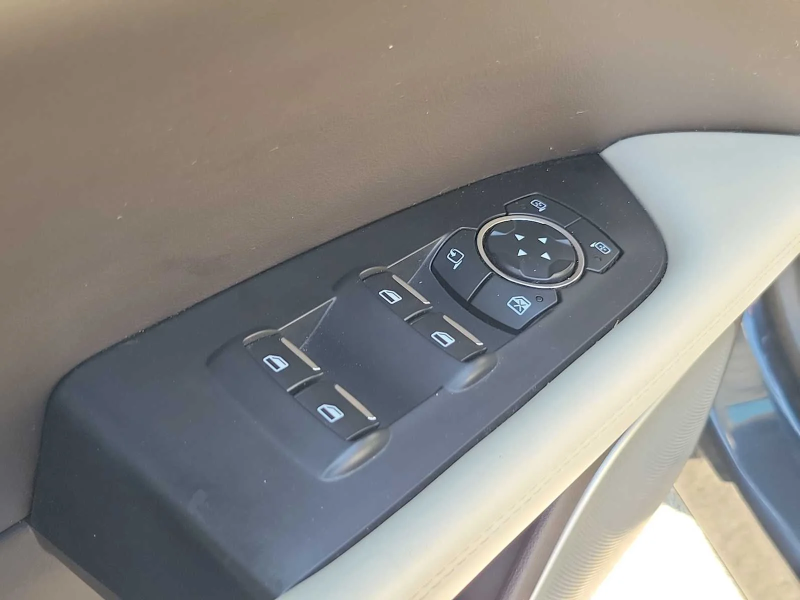 Used 2023 Blue Lincoln Black Label image 21