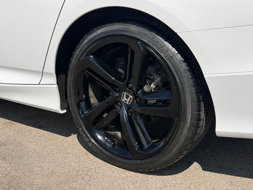 Used 2021 White Honda Sport image 25