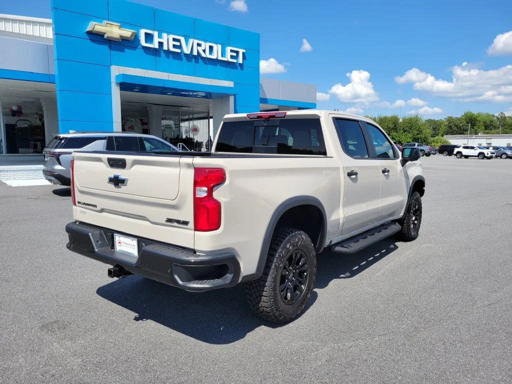 New 2026 White Sands Chevrolet ZR2 image 6