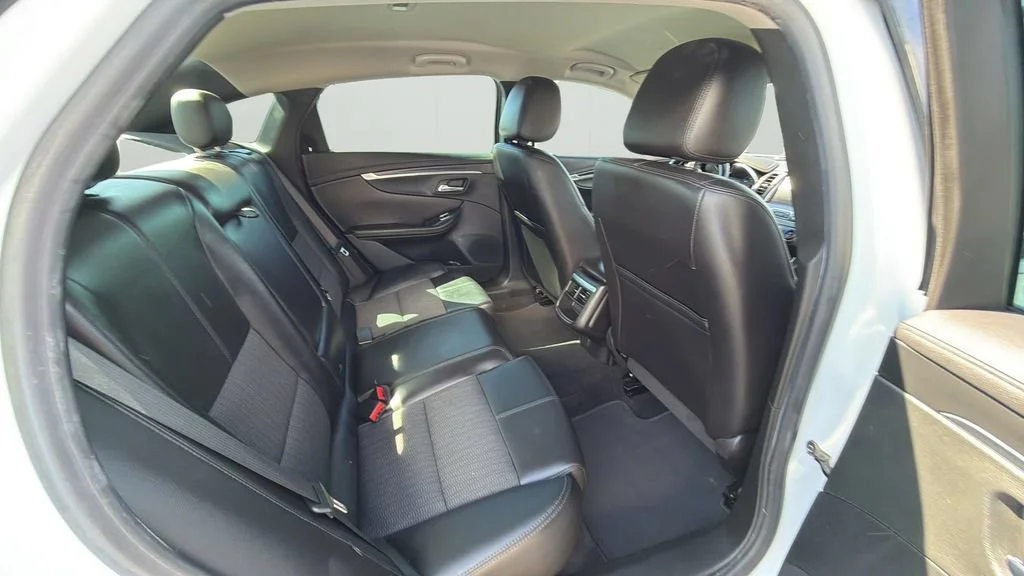 Used 2017 SUMMIT WHITE Chevrolet LT image 12