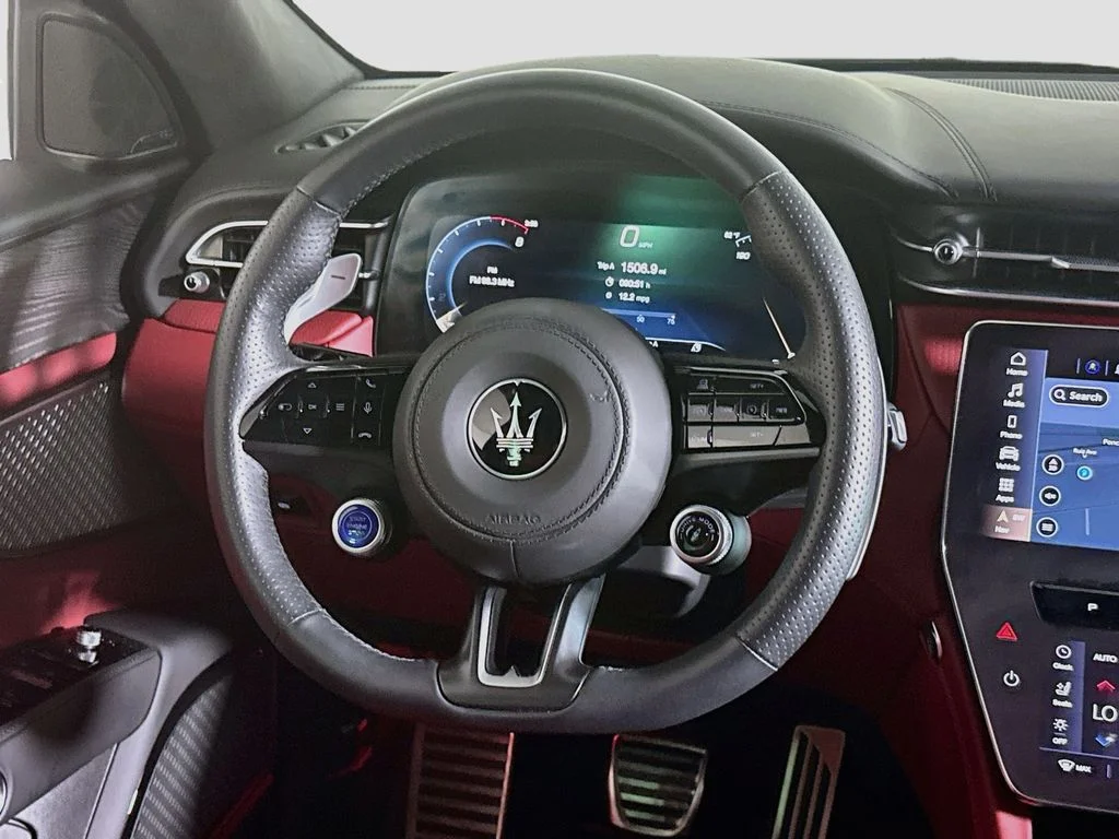 Used 2026 Bianco Maserati Modena image 10
