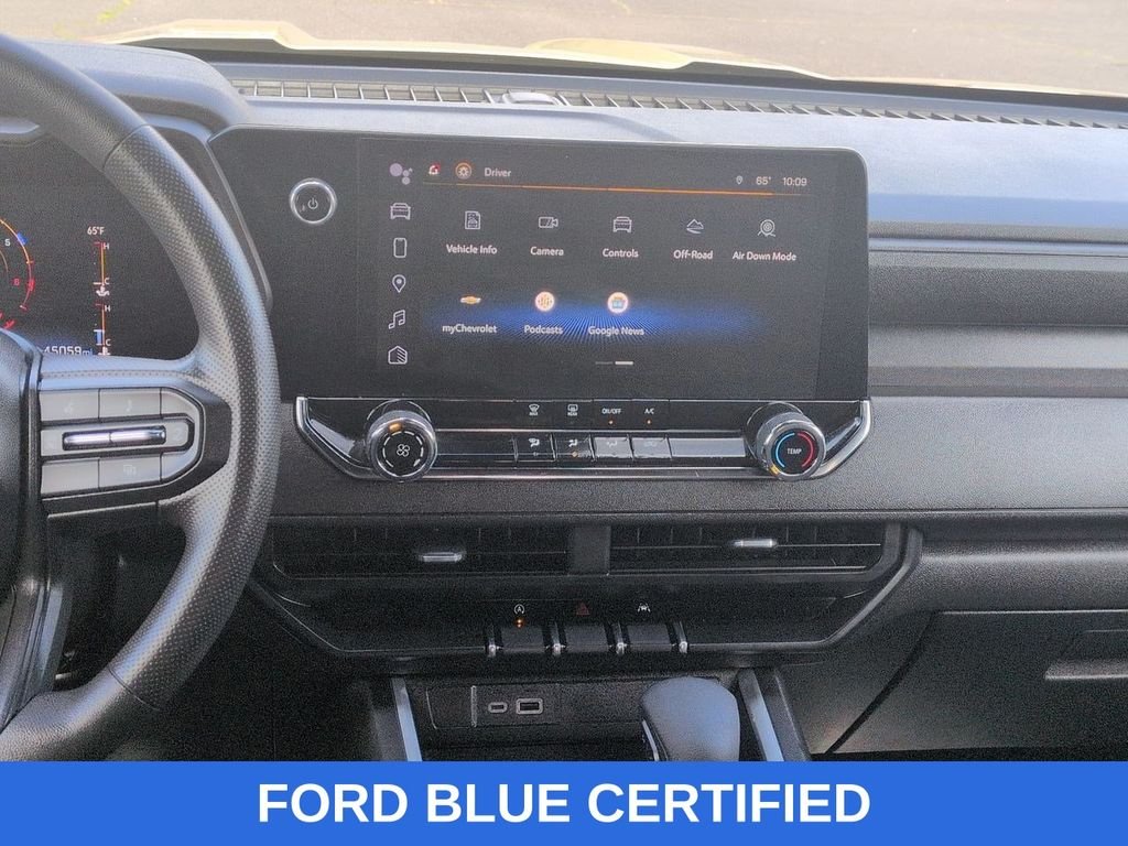 Used 2023 Sand Dune Metallic Chevrolet Trail Boss image 17