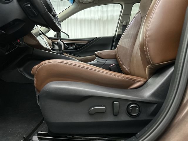 Used 2022 Brown Subaru Touring XT image 16